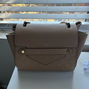 Louis Vuitton bag